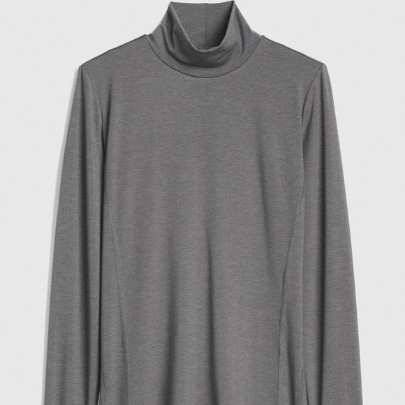 GapFit Maximal Heat Base Layer Turtleneck - Picture 2 of 6